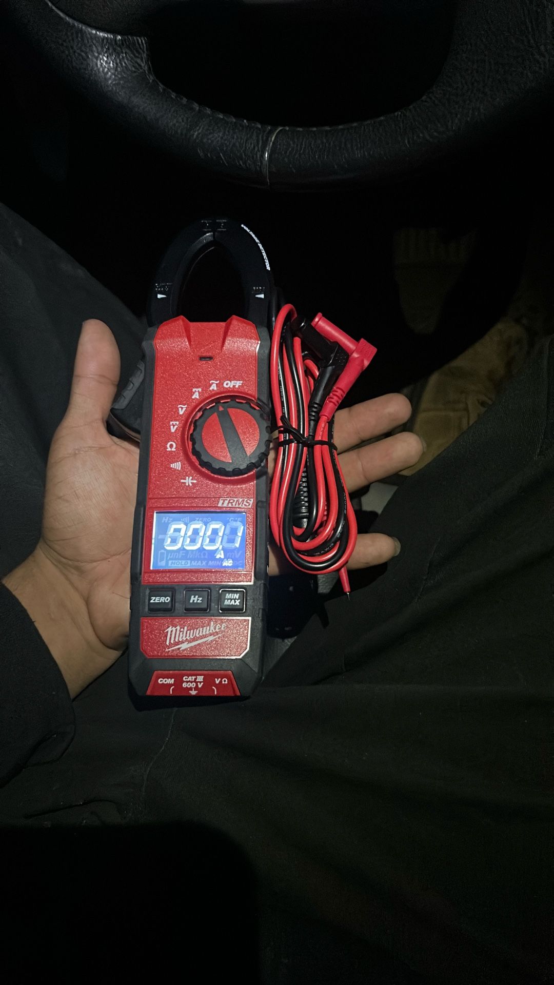 Milwaukee 2237-20 600A 600V Professional Purpose Thin Jaw Clamp Meter, red
