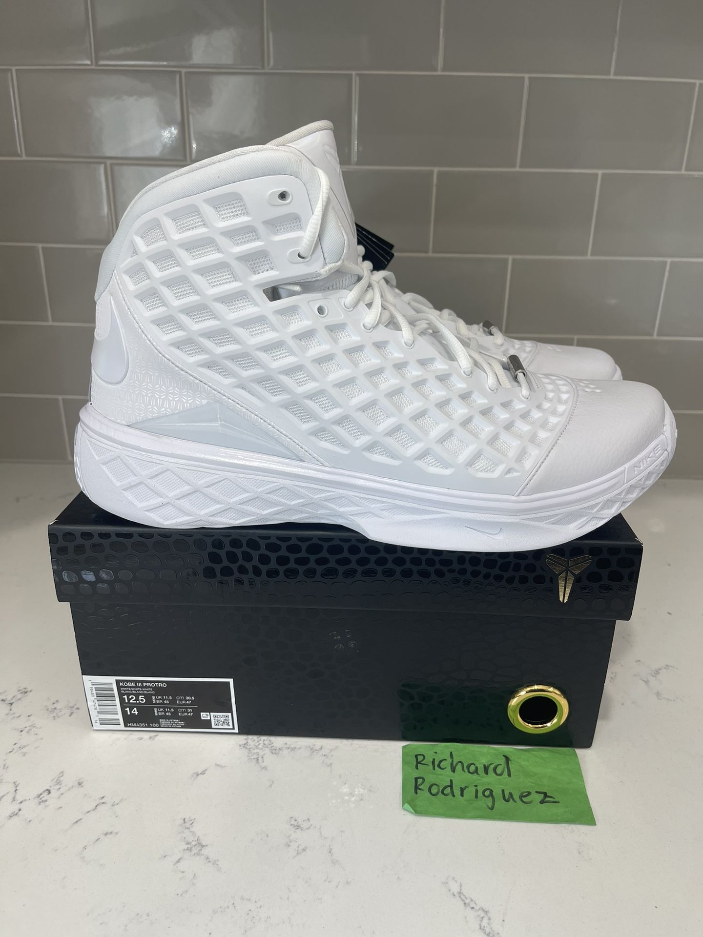 Nike Kobe 3 Protro Halo size 12.5