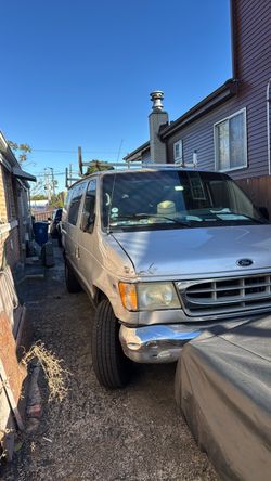 2002 Ford E-250