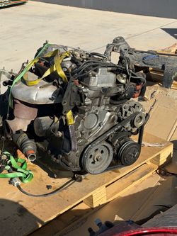 1983 Chrysler LeBaron Complete Engine & Transmission Assembly