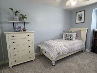 Twin Bed and Matching Dresser - Solid Wood