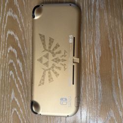 Limited Edition Nintendo Switch Lite Zelda