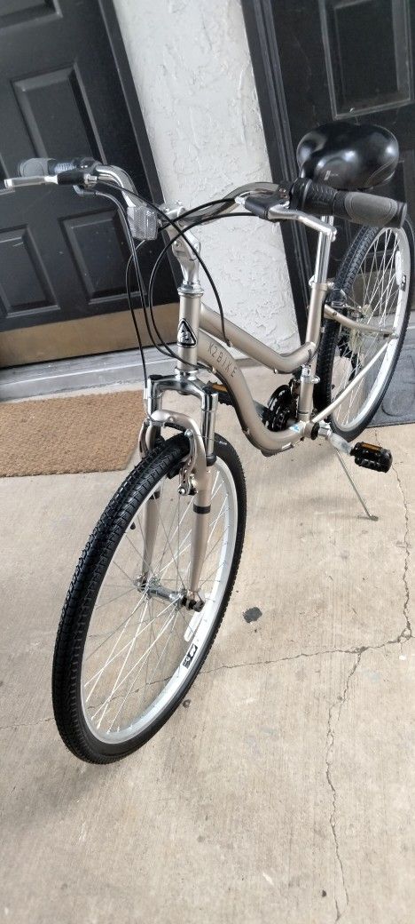 K2 Aluminum Hybrid Bike In Super Nice Condition