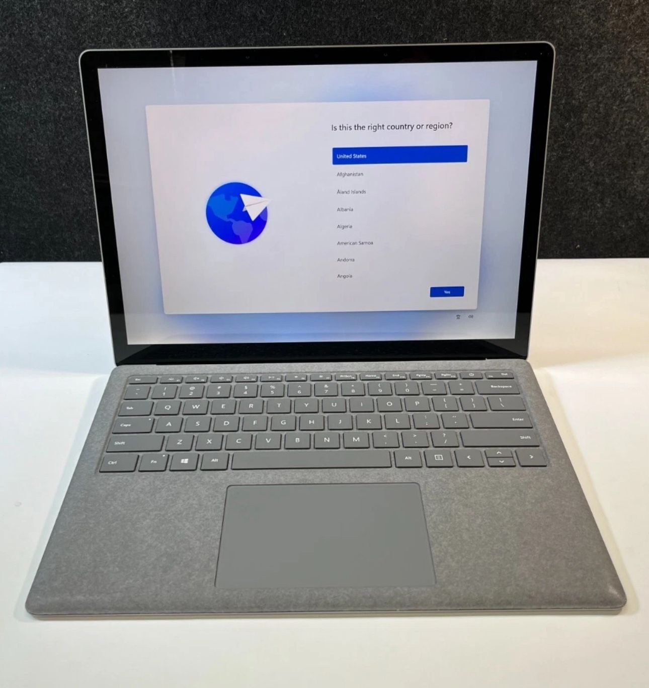 Microsoft Surface Laptop 3 1867 Core i5-1035G7 1.2GHz 8GB RAM 256GB SSD