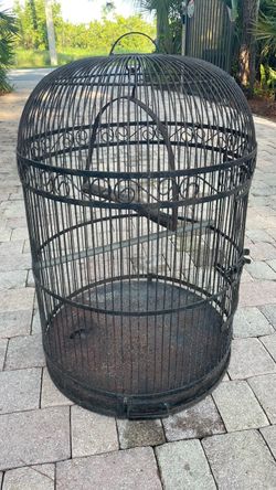 Cages $150.00 EACH, CASH TEXT FOR PRICES.