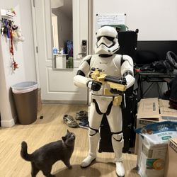 Large Star Wars Stormtrooper Figure