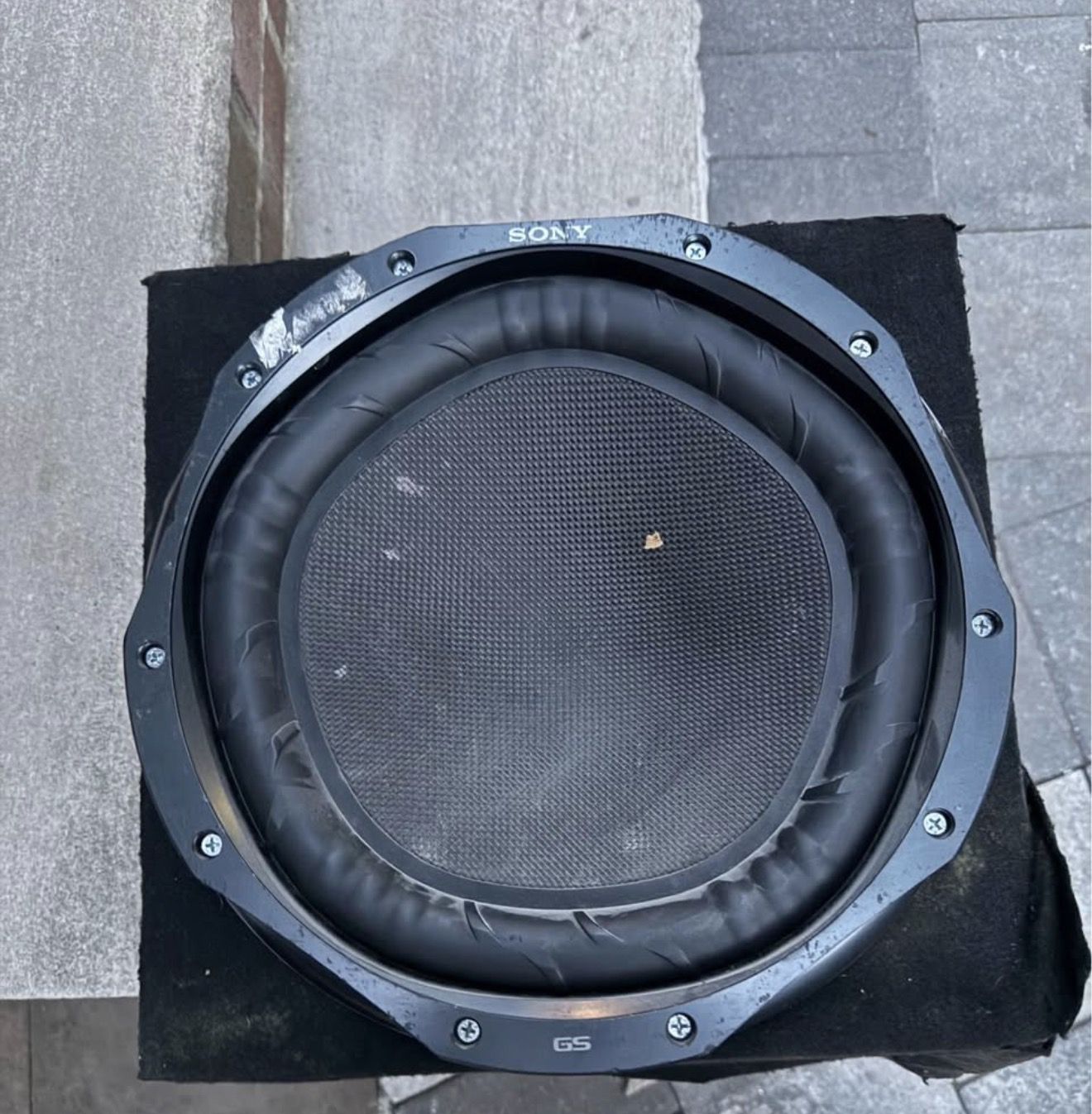 Sony 10” single speaker subwoofer