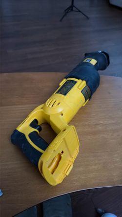 DeWalt sawzall