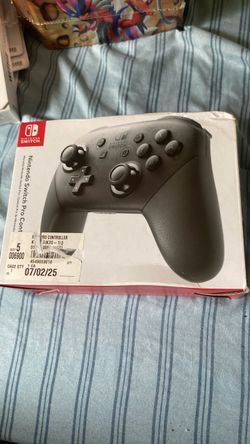 Nintendo Switch Pro Controller
