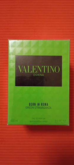 Valentino born in Roma green stravaganza