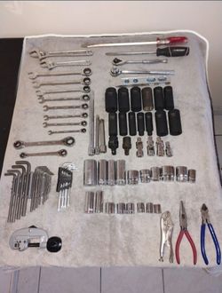 Mixed Hand Tool Lot – Sockets, Wrenches & More