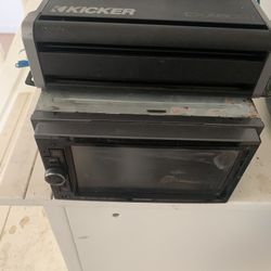 KICKER + KENWOOD NAVIGATION SYSTEM