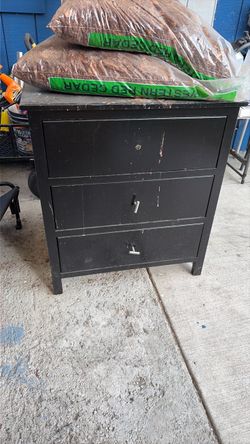 Dresser