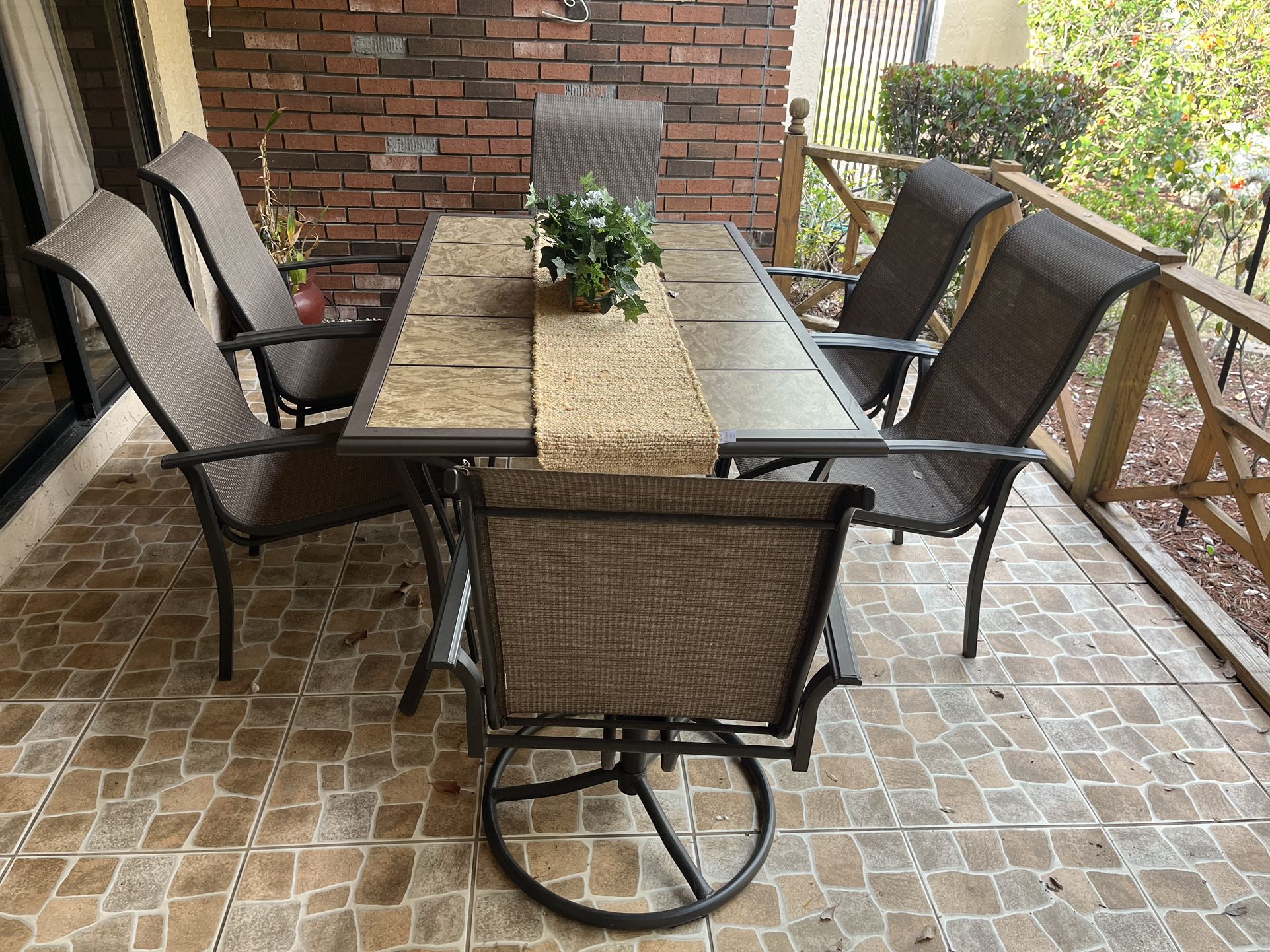 Outside Patio /pool Side Rectangle Table - 6 Chairs 
