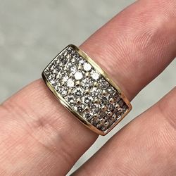14kt Yellow Gold 1.6 CT Diamond Ring