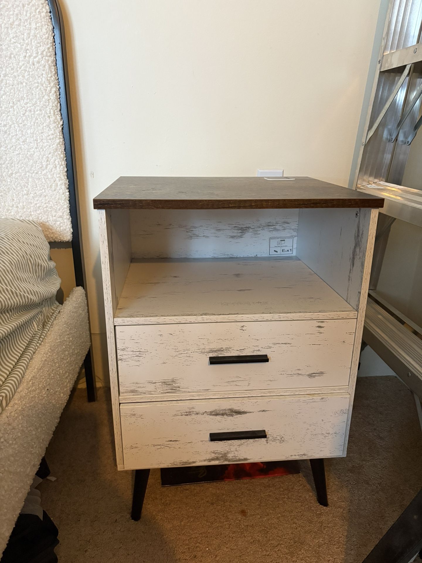 Nightstands (set of 2)