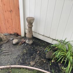 Set If 4 Cement Garden Pedestals 29 Inches Tall