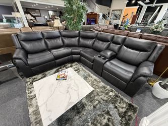 RECLINER SECTIONAL WITH OTTOMAN