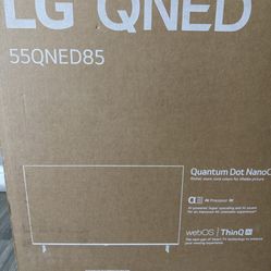 LG QNED 55’ TV 