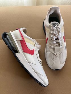 Nike Sneakers White and Red