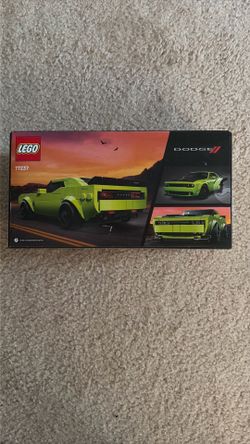 Lego Dodge Challenger SRT Hellcat