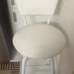 Bar stool 