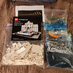 Lego Architecture 21020 Trevi Fountain RETIRED SET Pre-Owned complete set read description for details 