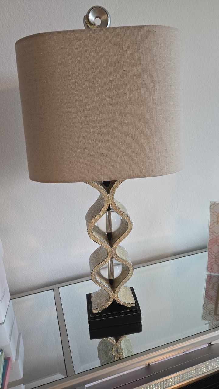 Beautiful Art Decor Table Lamp Unique! $58