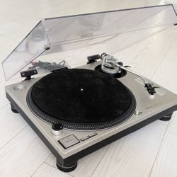 Technics Turntable SL 1200 mk2 (OBO)