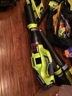 Ryobi 40V Blower SET with battery and charger! Only 80 mañana 💥💥👍🏽