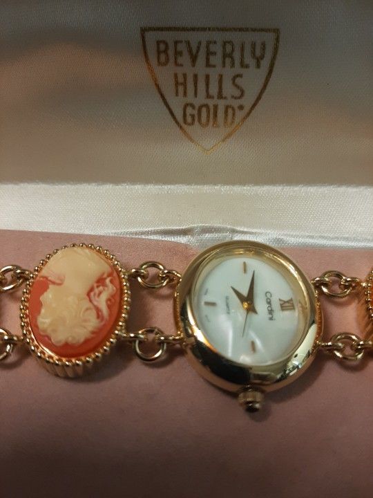Old CAMEO CARDIN WATCH-JAPAN MOVMT