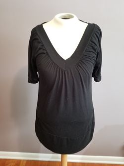 ENERGIE V-Neck Top