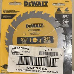 DeWALT 5 1/2  24T Construction Saw Blade 