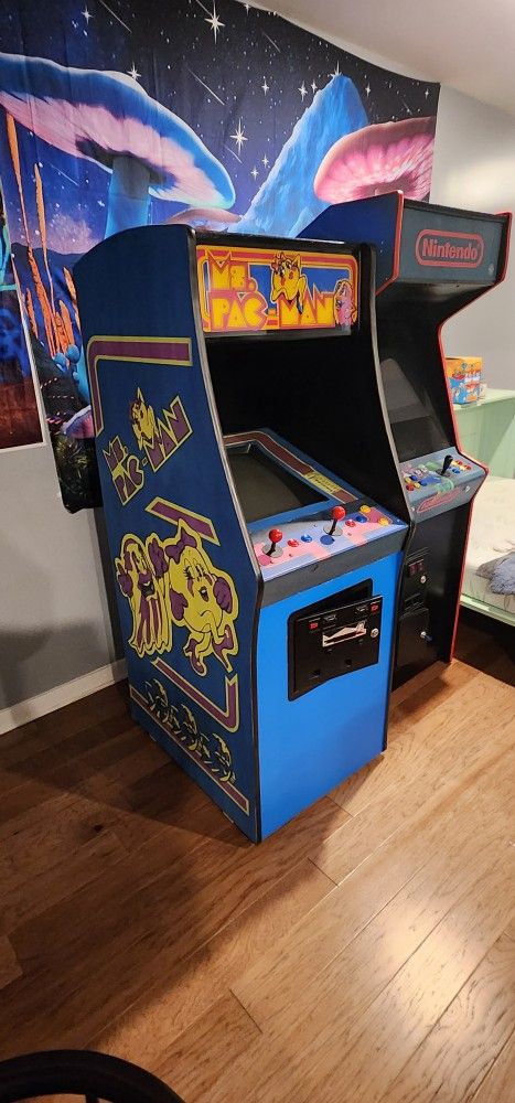 Arcade For Sale. Pre Installed Games