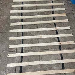 Twin Bed Wood Planks 