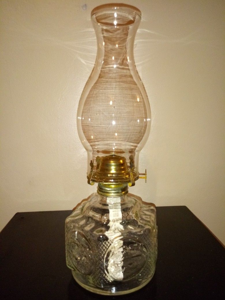 Vintage Lamplight Farms Glass Kerosene Lamp