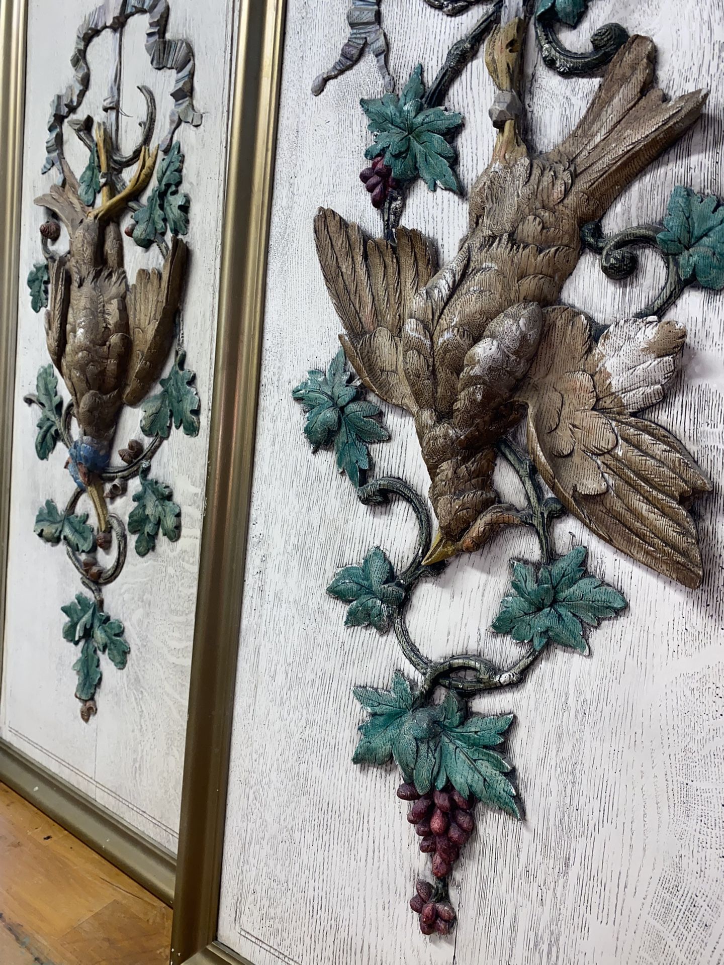 VINTAGE WOODEN ART