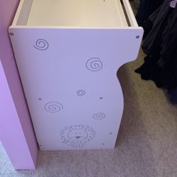 Changing Table. 