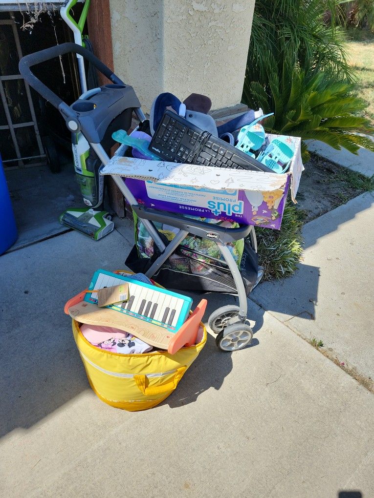 Miscellaneous Baby And Kids Things (All Or Nothing)