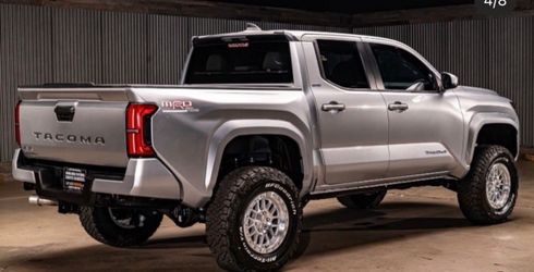 Tacoma wheels and tires 17” with 35”
