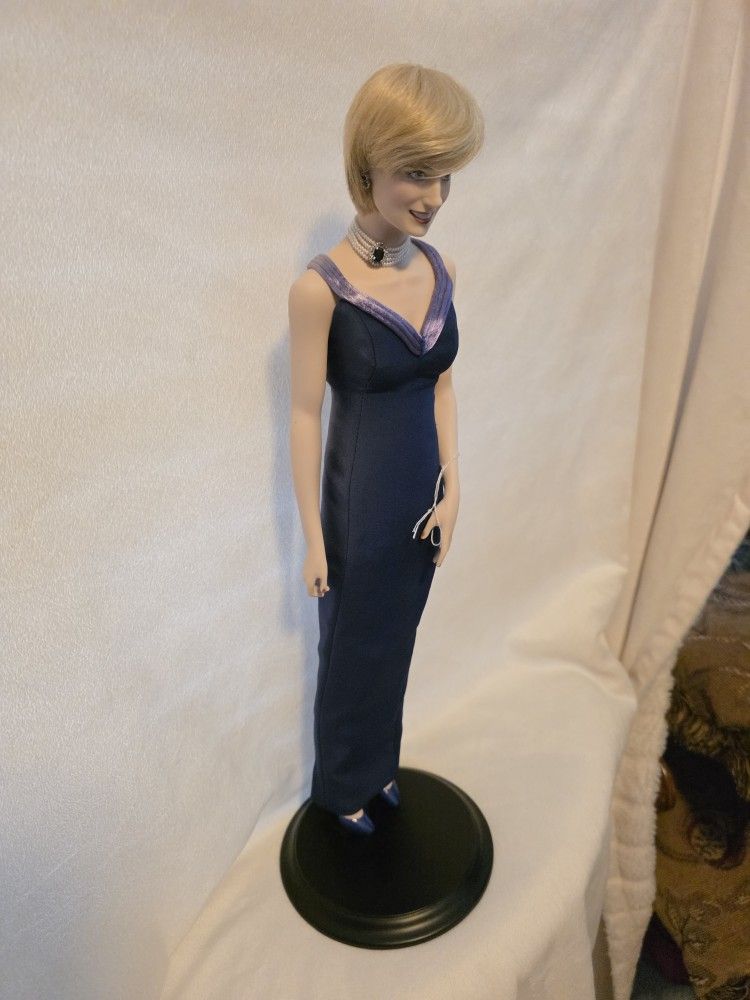 Princess diana Collectible doll