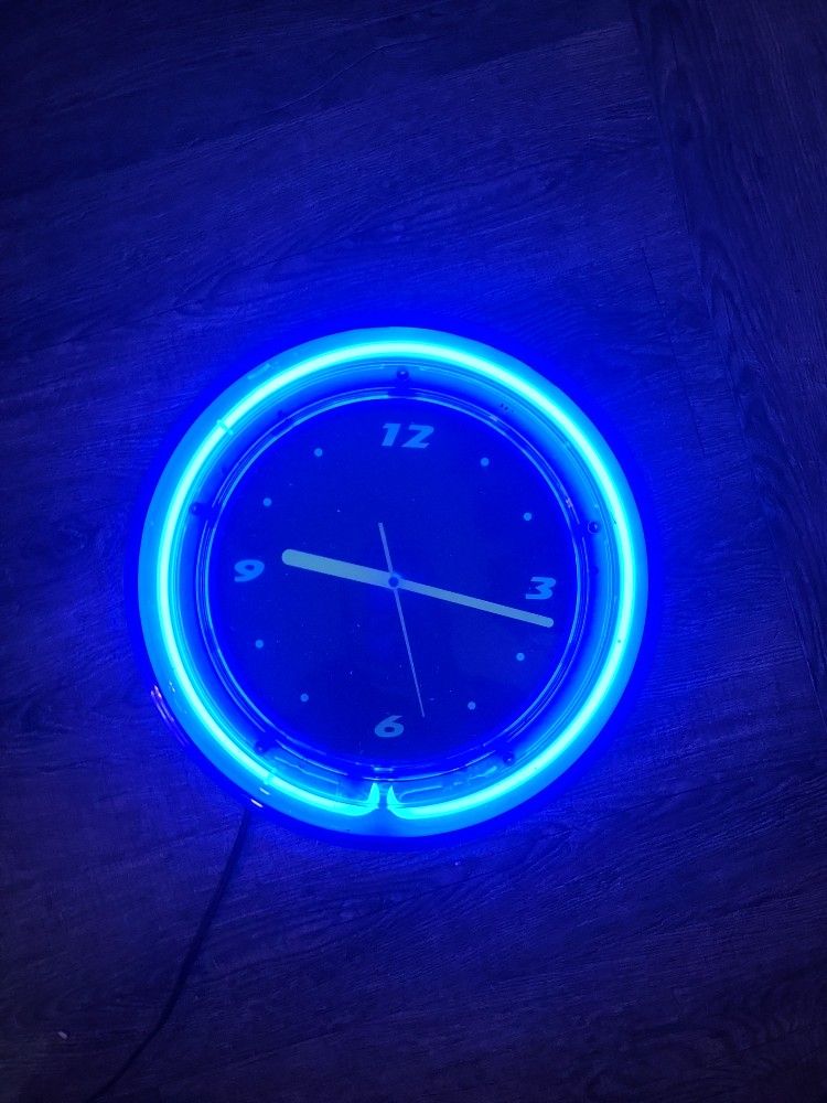 Neon Clock