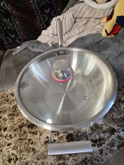 Cooking Wok Giant Barely used!