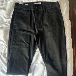 Levi jeans