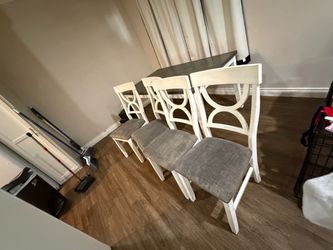 Table 4 chairs