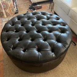 PU leather Ottoman/Storage