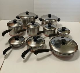 (18 Pieces) 1801 Revere Ware Copper Bottom Cookware Set