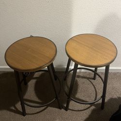 2 Stools