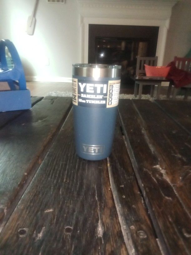 10 Oz Yeti Rambler