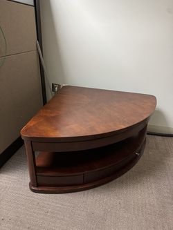 Mahogany Corner TV Stand/Cabinet